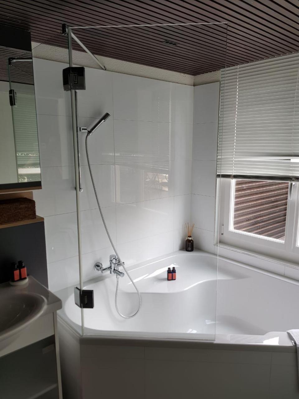 Le Bijou Lq82 Spectacular Limmatview Penthouse Appartamento Zurigo Esterno foto